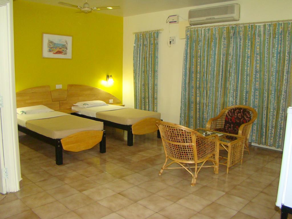 Tom'S Hotel Bengalúr Pokoj fotografie